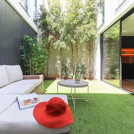 アパート Luxury Loft In リスボン
